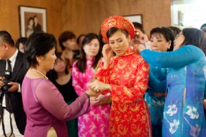 Gia đình Việt khó níu giữ văn hóa dân tộc khi có yếu tố ngoại