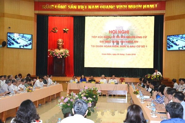 Hội nghị tiếp xúc cử tri tại quận Hoàn Kiếm.