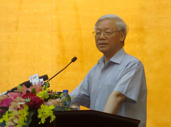 Tổng Bí thư Nguyễn Phú Trọng tại Hội nghị tiếp xúc cử tri quận Tây Hồ. 