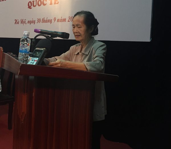 Chuyên gia kinh tế Phạm Lan Chi phát biểu tại Hội thảo "Làng nghề Việt Nam gắn với phát triển du lịch và hội nhập quốc tế"