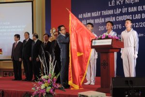 Ủy ban Olympic Việt Nam đón nhận Huân chương Lao động hạng Ba