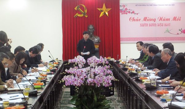 Phó Chủ tịch UBND TP Ngô Văn Quý phát biểu chỉ đạo công tác quản lý và tổ chức lễ hội năm Đinh Dậu 2017