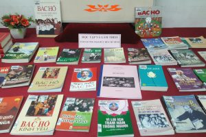 Thư viện Hà Nội:    Nói chuyện chuyên đề “Bác Hồ với Thiếu nhi”