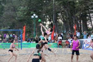 Đội nữ Hà Nội vô địch giải Bóng ném bãi biển toàn quốc năm 2018