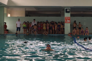 Quận Bắc Từ Liêm bế giảng lớp phổ cập bơi, phòng chống đuối nước 2018