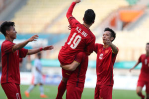 Môn bóng đá nam ASIAD 18: Olympic Việt Nam khởi đầu suôn sẻ tại ASIAD 18