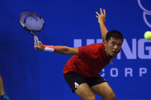 Tay vợt Lý Hoàng Nam thăng hạng 385 thế giới