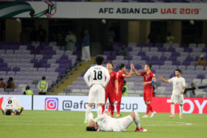 VCK Asian Cup 2019: Thắng Yemen 2-0, đội tuyển Việt Nam rộng cơ hội đi tiếp