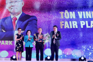 HLV Park Hang-seo được trao danh hiệu Vinh danh Fair-Play