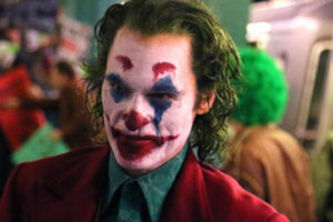 Vì sao gã hề Joker là kẻ phản diện được yêu thích trong thế giới DC?