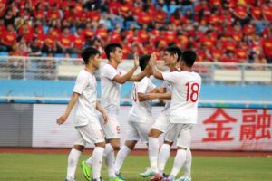 U22 Việt Nam thắng chủ nhà Trung Quốc 2-0