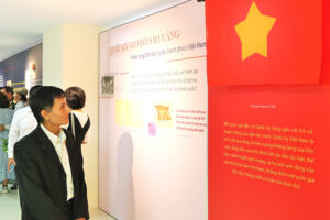Quốc kỳ, quốc ca, quốc huy: Biểu tượng tự hào dân tộc Việt Nam