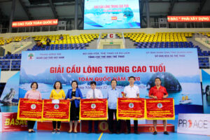Hà Nội giành giải nhì giải Cầu lông trung, cao tuổi toàn quốc 2020