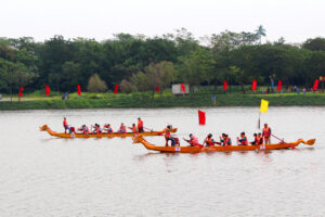Hoàng Mai tổ chức giải Bơi trải truyền thống lần thứ II năm 2020