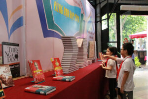 Tổ chức nhiều hoạt động hấp dẫn nhân Ngày sách và văn hoá đọc tại Thư viện Hà Nội
