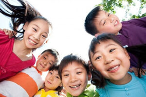 Hà Nội tăng cường trợ giúp cho trẻ em tự kỷ hòa nhập cộng đồng
