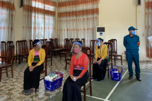 “Siêu thị mini 0 đồng – Hà Nội trái tim hồng” trao tặng 600 phiếu mua sắm cho người dân xã An Phú