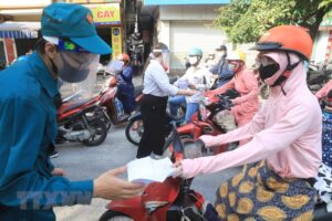 UBND TP Hà Nội điều chỉnh một số giấy tờ cần sử dụng khi lưu thông trên đường trong thời gian giãn cách xã hội