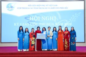 Hội LHPN huyện Thường Tín trao tặng 230 chiếc chăn ấm cho phụ nữ có hoàn cảnh khó khăn ở 7 tỉnh Trung du và miền núi phía Bắc