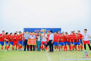 Sôi động Giải Bóng đá vô địch huyện Thạch Thất năm 2022