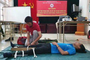 Đống Đa tổ chức tập huấn Sơ cứu và phòng chống đuối nước cho thanh thiếu niên, tình nguyện viên