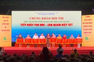 Đội tuyển Tuyên truyền giới thiệu sách thiếu nhi quận Hoàng Mai đạt giải nhất Hội thi cấp thành phố