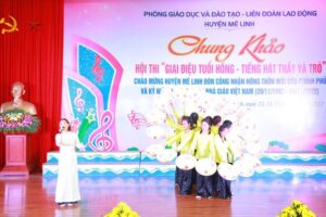 Mê Linh khai mạc Hội thi “Giai điệu tuổi hồng – Tiếng hát thầy và trò” năm 2022