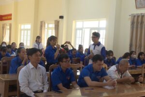 Ngày hội Thanh niên với văn hóa giao thông huyện Ứng Hòa:  Nhiều kiến thức bổ ích, thiết thực   