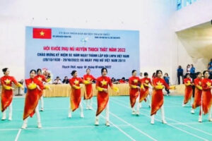 Sôi nổi Hội khỏe Phụ nữ huyện Thạch Thất năm 2022