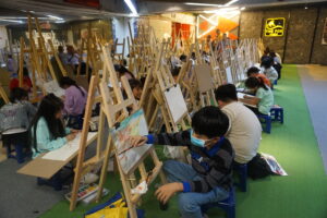 Hơn 300 thiếu nhi tham gia Cuộc thi Vẽ tranh thiếu nhi quốc tế