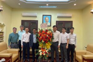  Lãnh đạo Sở Văn hoá và Thể thao Hà Nội chúc mừng Tổng cục TDTT nhân dịp kỷ niệm 77 năm Ngày thành lập Ngành Thể thao Việt Nam