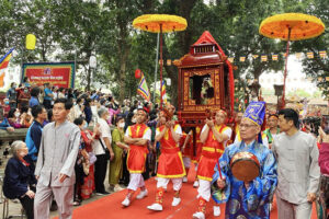 Quận Đống Đa khôi phục các nghi thức truyền thống lễ hội Chùa Láng sau 70 năm gián đoạn