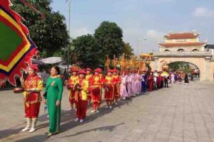 Long Biên tổ chức Lễ hội truyền thống làng Lệ Mật năm 2023