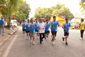 Huyện Ứng Hòa: 300 vận động viên  tham dự Chung kết Giải chạy Báo Hànộimới mở rộng lần thứ 48 – Vì hòa bình năm 2023