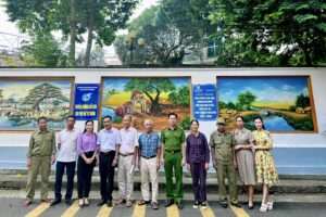Thị xã Sơn Tây: Chấm thi Cuộc thi “Giữ gìn đường, phố xanh, sạch, đẹp” năm 2023