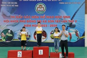 Thị xã Sơn Tây: Hơn 200 học sinh dự Giải cờ vua dành cho học sinh