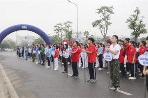 Hơn 600 VĐV tham gia hưởng ứng Ngày chạy Olympic vì sức khỏe toàn dân huyện Gia Lâm