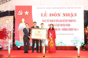 Đình Tăng Phúc, quận Long Biên đón nhận Bằng xếp hạng di tích lịch sử cấp thành phố
