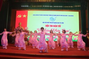 Hội thi dân vũ “Vũ điệu khỏe đẹp” chào mừng 10 năm ngày thành lập quận Nam Từ Liêm