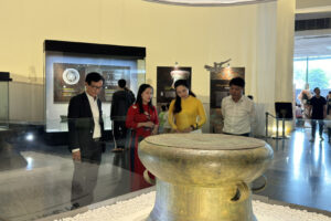 Bảo tàng Hà Nội giới thiệu đến công chúng Bộ sưu tập trống đồng độc đáo từ nền Văn hóa Đông Sơn