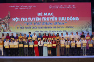 Hà Nội giành 1 huy chương Vàng, 2 huy chương Bạc Hội thi Tuyên truyền lưu động toàn quốc “Về với Điện Biên”