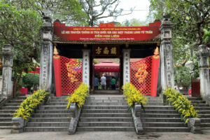 Kiểm tra công tác quản lý và tổ chức lễ hội truyền thống đền Kim Liên
