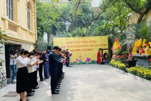 Đoàn đại biểu Thành ủy – HĐND- UBND- Ủy ban MTTQ Việt Nam thành phố Hà Nội trang trọng tổ chức Lễ dâng hương kỷ niệm 120 năm  Ngày sinh đồng chí Trần Phú