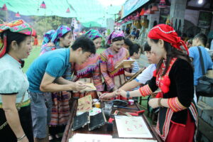 “Ngày hội non sông thống nhất” tại Làng Văn hóa – Du lịch các dân tộc Việt Nam