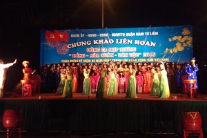 Liên hoan đồng ca hợp xướng  “Đảng – Mùa xuân – Dân tộc” Hà Nội năm 2015