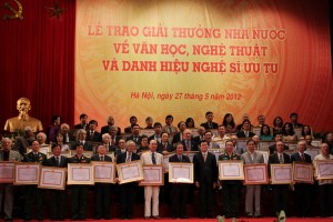30/9: Trao tặng Giải thưởng Hồ Chí Minh, Giải thưởng Nhà nước về văn học, nghệ thuật năm 2016