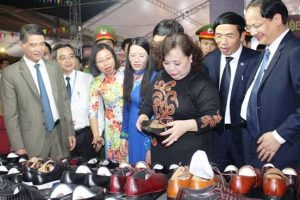 Lễ hội vinh danh làng nghề truyền thống huyện Phú Xuyên lần thứ III năm 2017