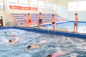 Phúc Thọ kiểm tra lớp phổ cập bơi cho học sinh hè 2018