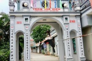 Về thăm làng có hai Trạng nguyên