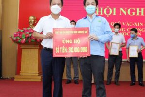 Huyện Sóc Sơn ủng hộ  Quỹ vắc – xin của Chính phủ 2,8 tỷ đồng